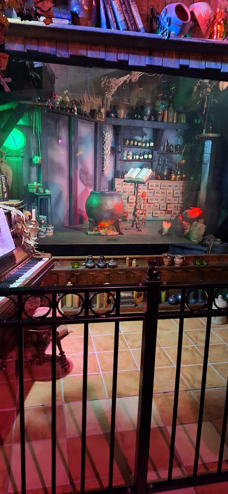Het interieur van de Hexpeditie.