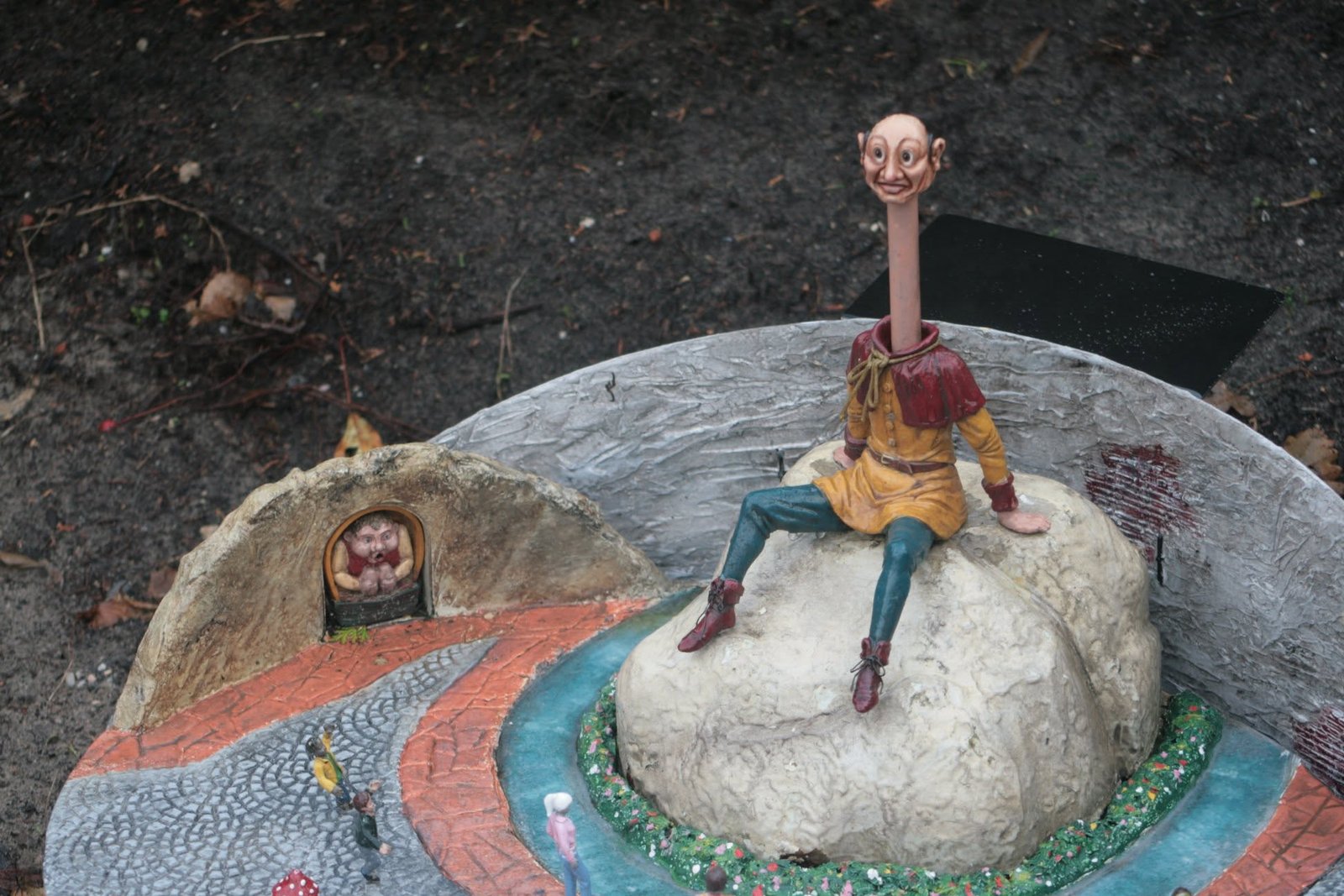 Langnek en Holle Bolle Gijs in de Efteling.