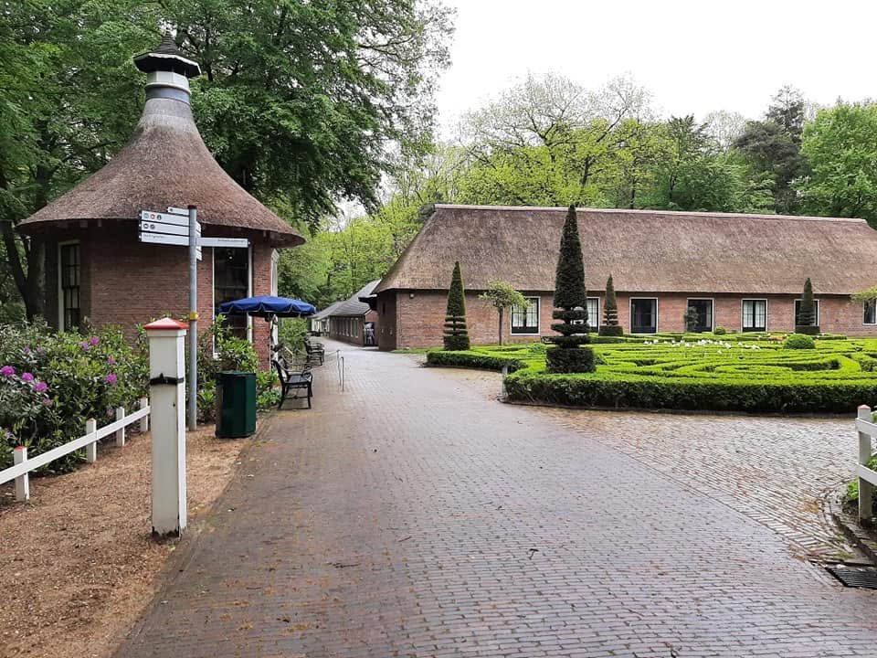Foto uit Regenachtige dag in Arnhem