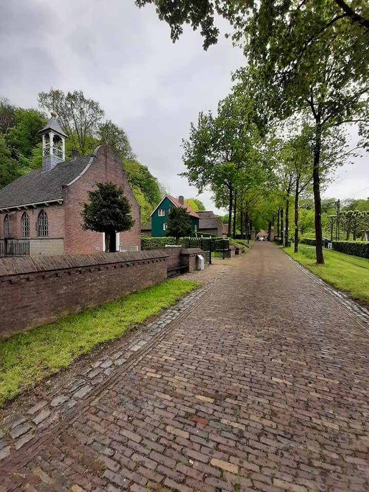 Foto uit Regenachtige dag in Arnhem