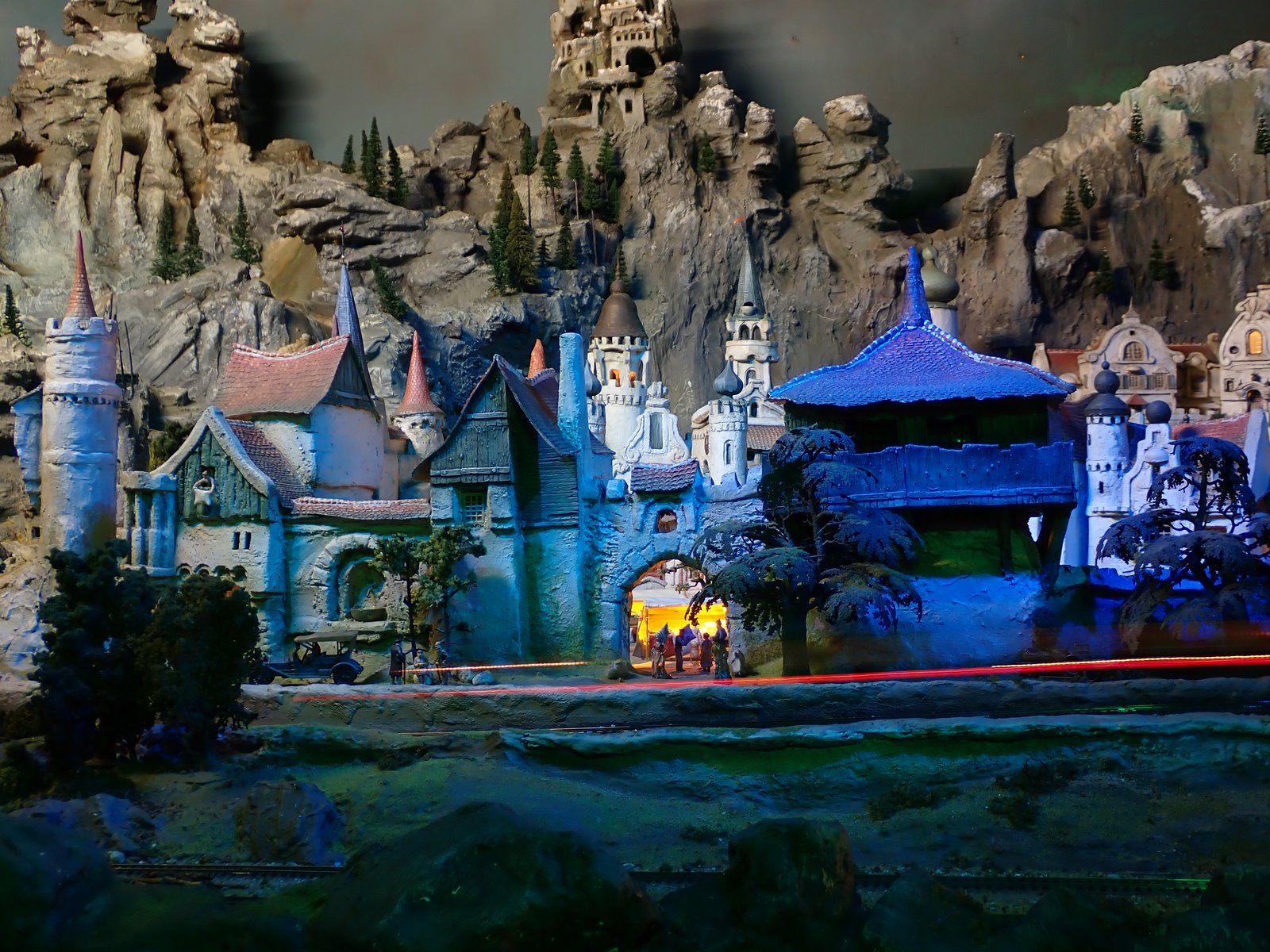 Een korte stop bij het Diorama. Wie herkent de scène?