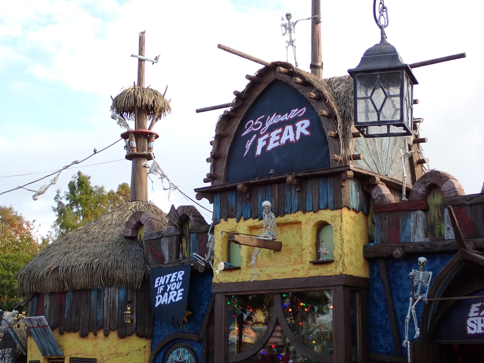 Magistralis' Magic Store is helemaal omgetoverd in Halloween thema.