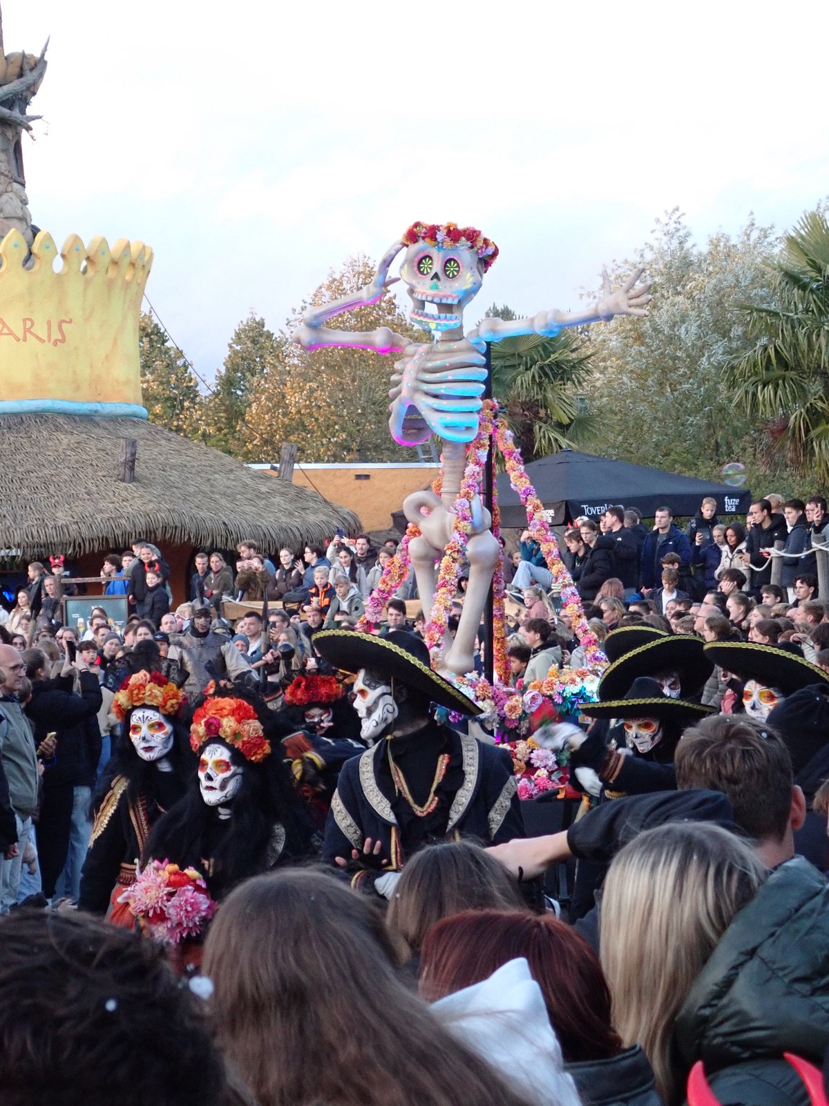 Weer een grote wagen voor Fiesta de los Muertos. Dit is denk ik mijn favoriet!
