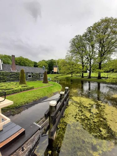 Foto uit Regenachtige dag in Arnhem