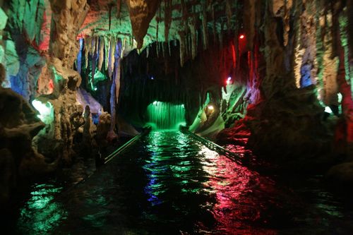De darkride Hollywood Tour, inmiddels verwijderd.
