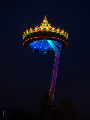 De Pagode bij nacht.